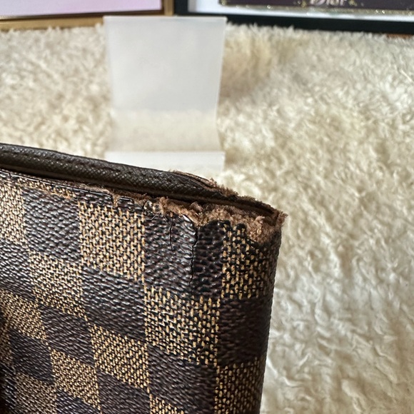 Louis Vuitton Damier Ebene Men’s bifold Wallet - Picture 4 of 12